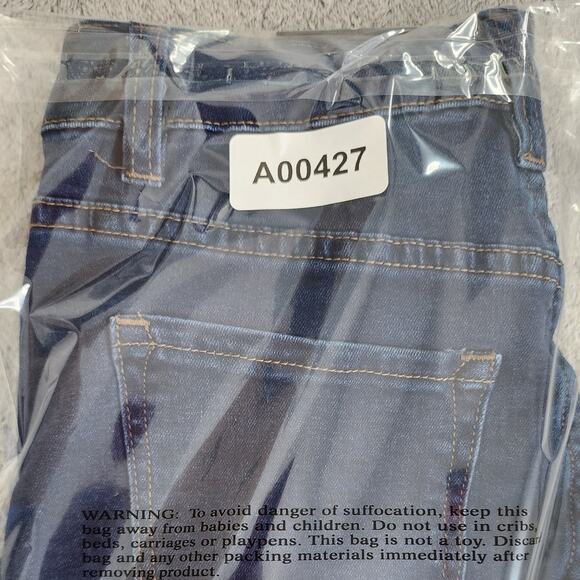 NEW Fashion Nova Shorts Womens S Blue Fave High Waist Cuffed Dark Wash Stretch - Picture 11 of 11